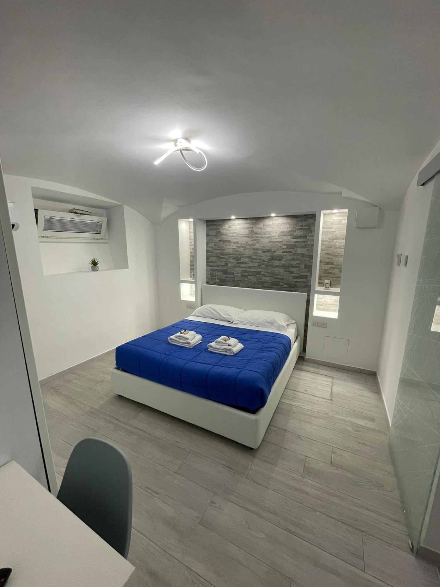 Trastevereloft228 Apt. White Сasa de vacaciones Roma